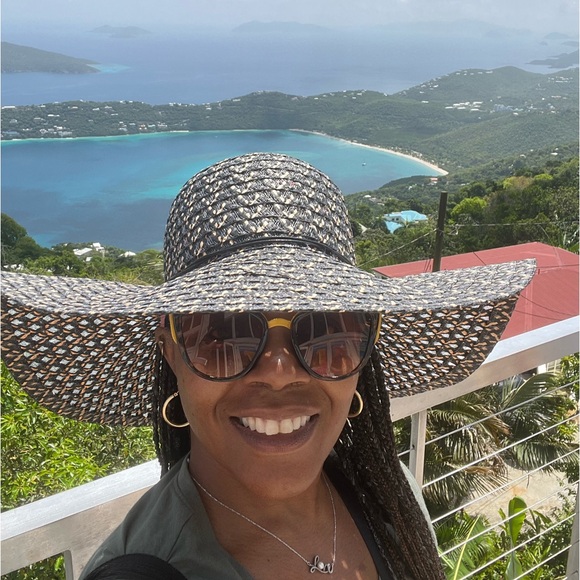 @Trene0410 IS GOING LIVE!!! ๐ LIKE FOR LIVE NOTIFICATIONS ๐ - Picture 7 of 13